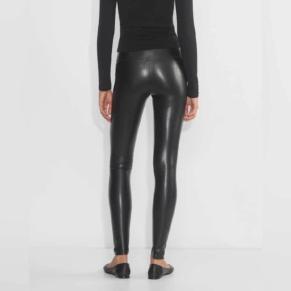 Women’s Aritzia Wilfred Free Black Faux vegan Leather Leggings size xs. - Picture 2 of 10